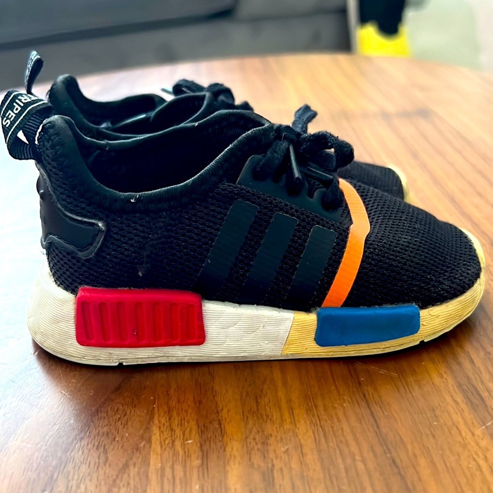Adidas Toddler Sneakers Size 6